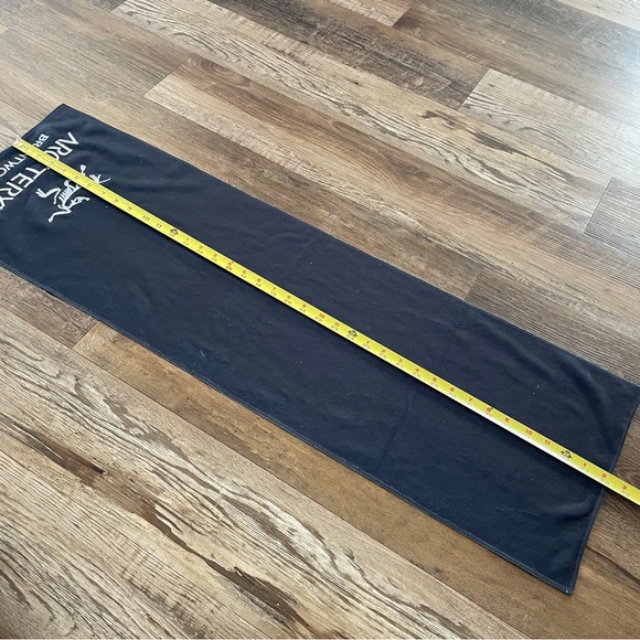 Arc’teryx Brentwood workout towel New - Picture 3 of 5